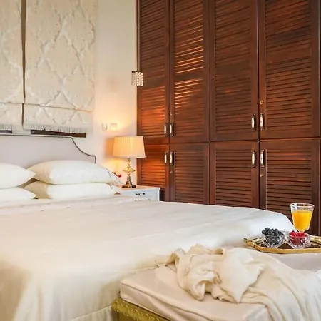 Aphrodite Villa